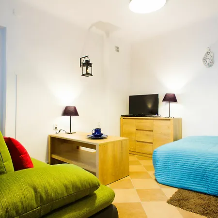 Berry Ii Apartment *