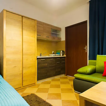 Apartament Berry Ii *